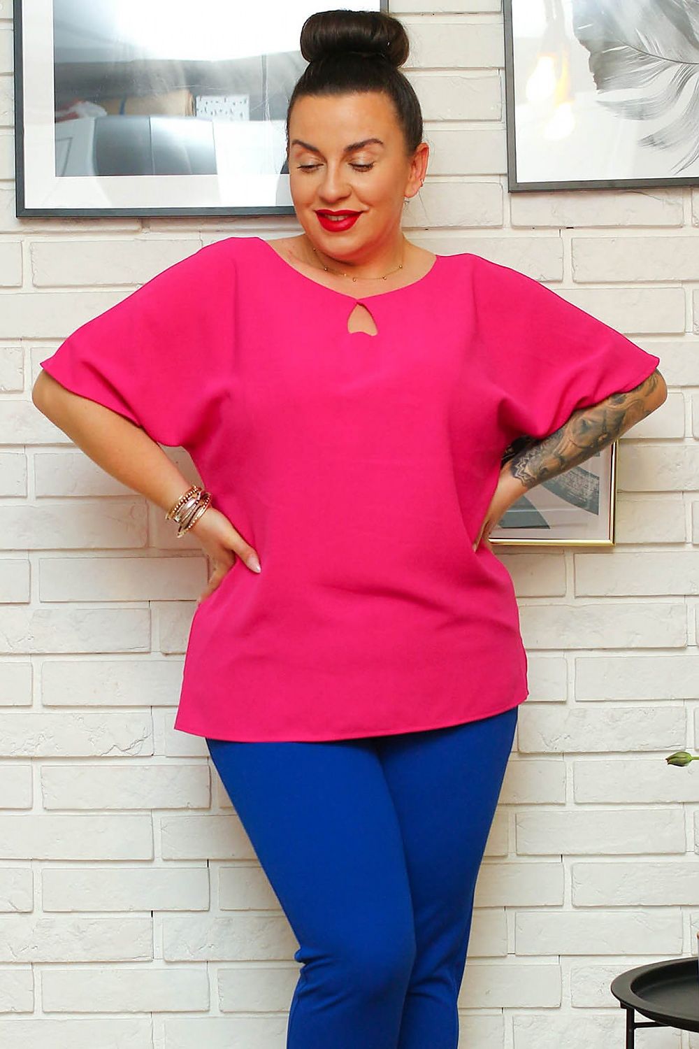 Plus size blouse model 169031